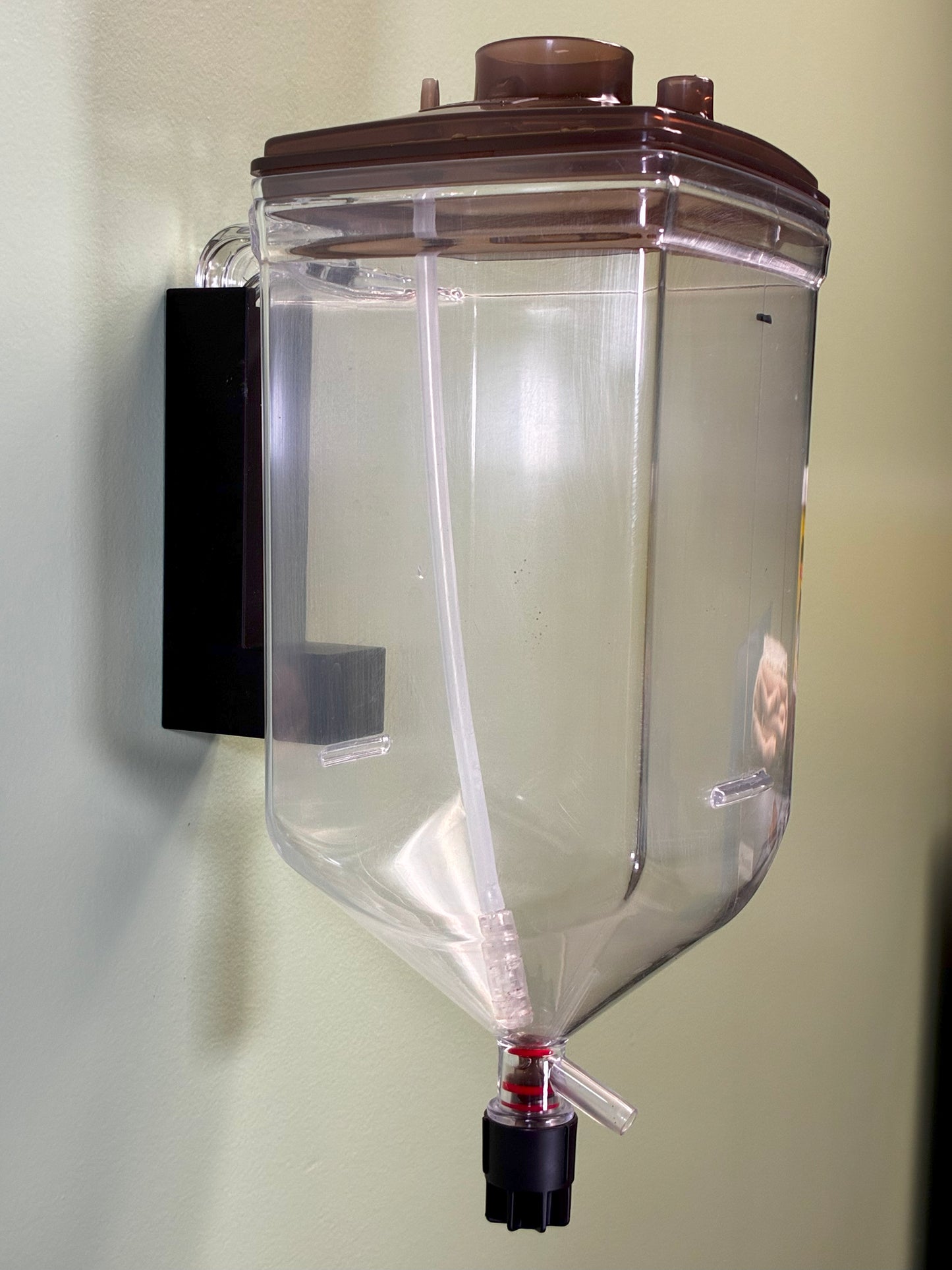 Ziss Brine Shrimp Hatchery Wall Mount Hanger (MOUNT ONLY)